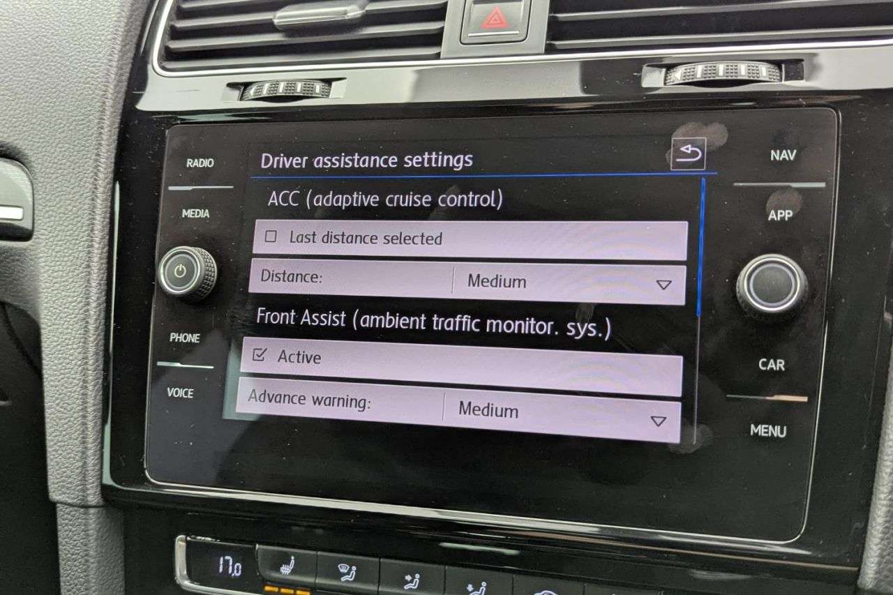 2018 VOLKSWAGEN GOLF 2018 VOLKSWAGEN GOLF
