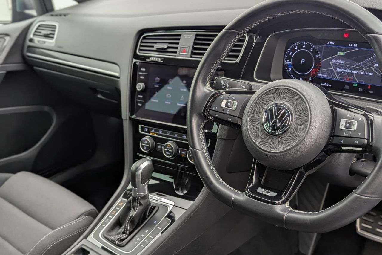 2018 VOLKSWAGEN GOLF 2018 VOLKSWAGEN GOLF