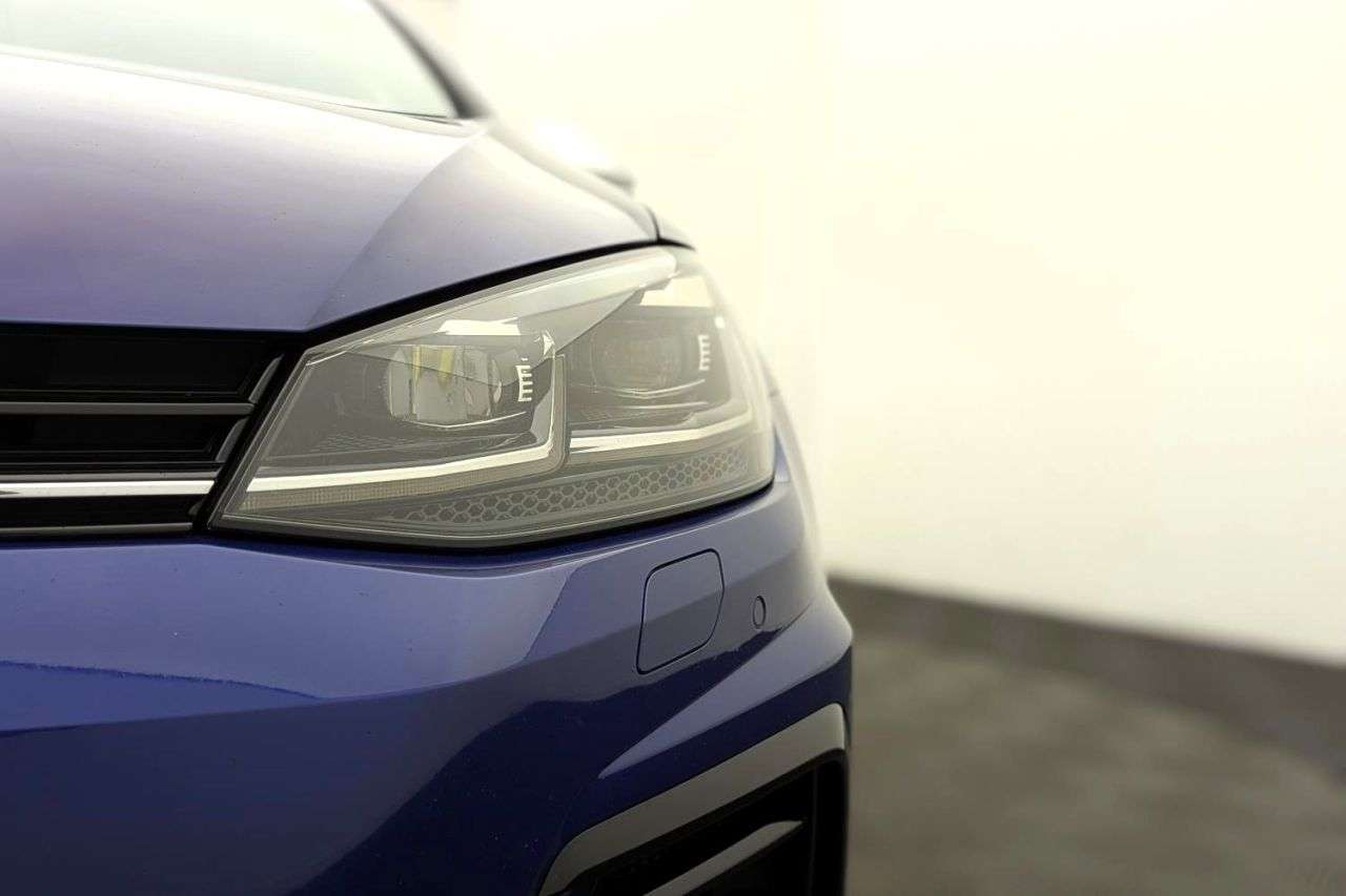 2018 VOLKSWAGEN GOLF 2018 VOLKSWAGEN GOLF
