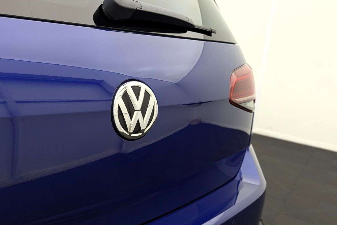 2018 VOLKSWAGEN GOLF 2018 VOLKSWAGEN GOLF
