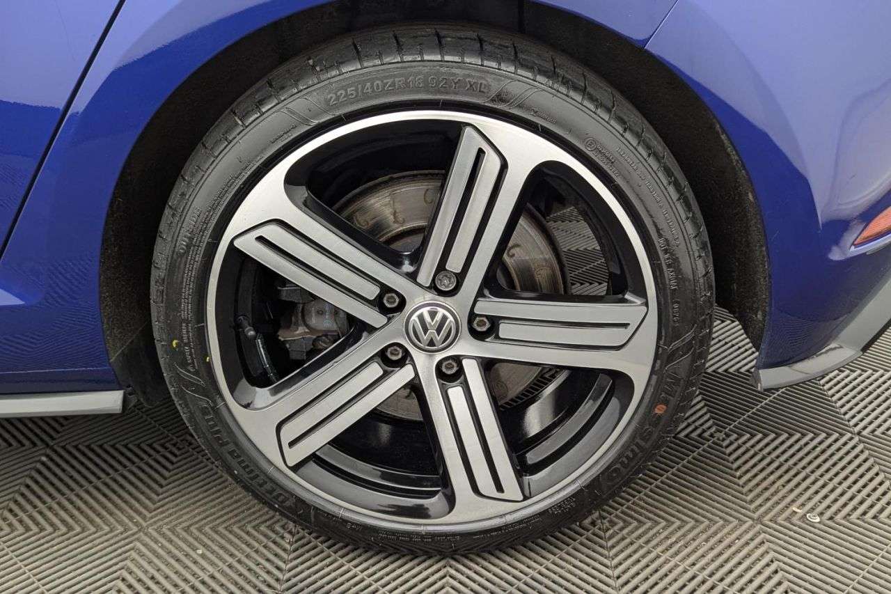 2018 VOLKSWAGEN GOLF 2018 VOLKSWAGEN GOLF
