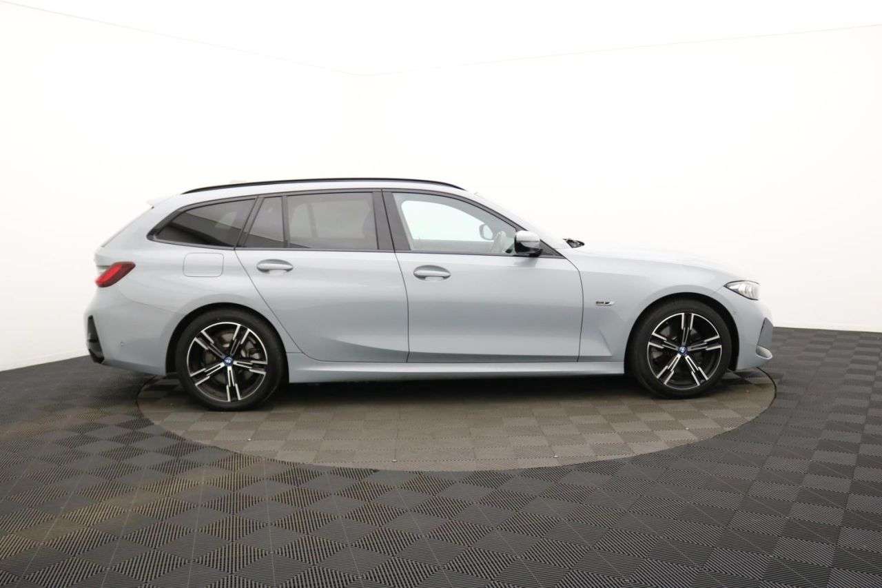A 2023 BMW 3 SERIES 2.0 330e 12kWh M Sport Touring 5dr Petrol Plug-in Hybrid Auto Euro 6 (s/s) A 2023 BMW 3 SERIES 2.0 330e 12kWh M Sport Touring 5dr Petrol Plug-in Hybrid Auto Euro 6 (s/s)