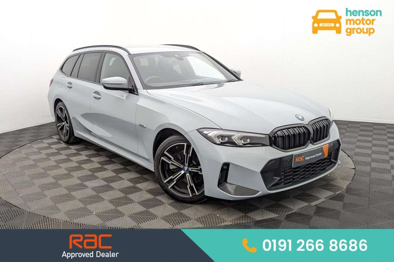 A 2023 BMW 3 SERIES 2.0 330e 12kWh M Sport Touring 5dr Petrol Plug-in Hybrid Auto Euro 6 (s/s) A 2023 BMW 3 SERIES 2.0 330e 12kWh M Sport Touring 5dr Petrol Plug-in Hybrid Auto Euro 6 (s/s)