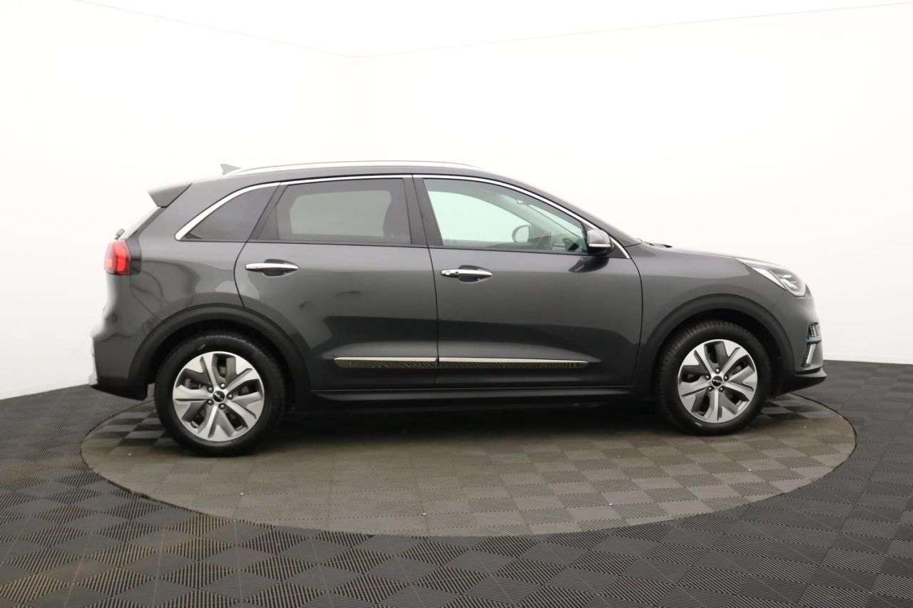 A 2022 KIA NIRO 64kWh 4+ SUV 5dr Electric Auto (201 bhp) Award Winning 5 Star Dealership A 2022 KIA NIRO 64kWh 4+ SUV 5dr Electric Auto (201 bhp) Award Winning 5 Star Dealership