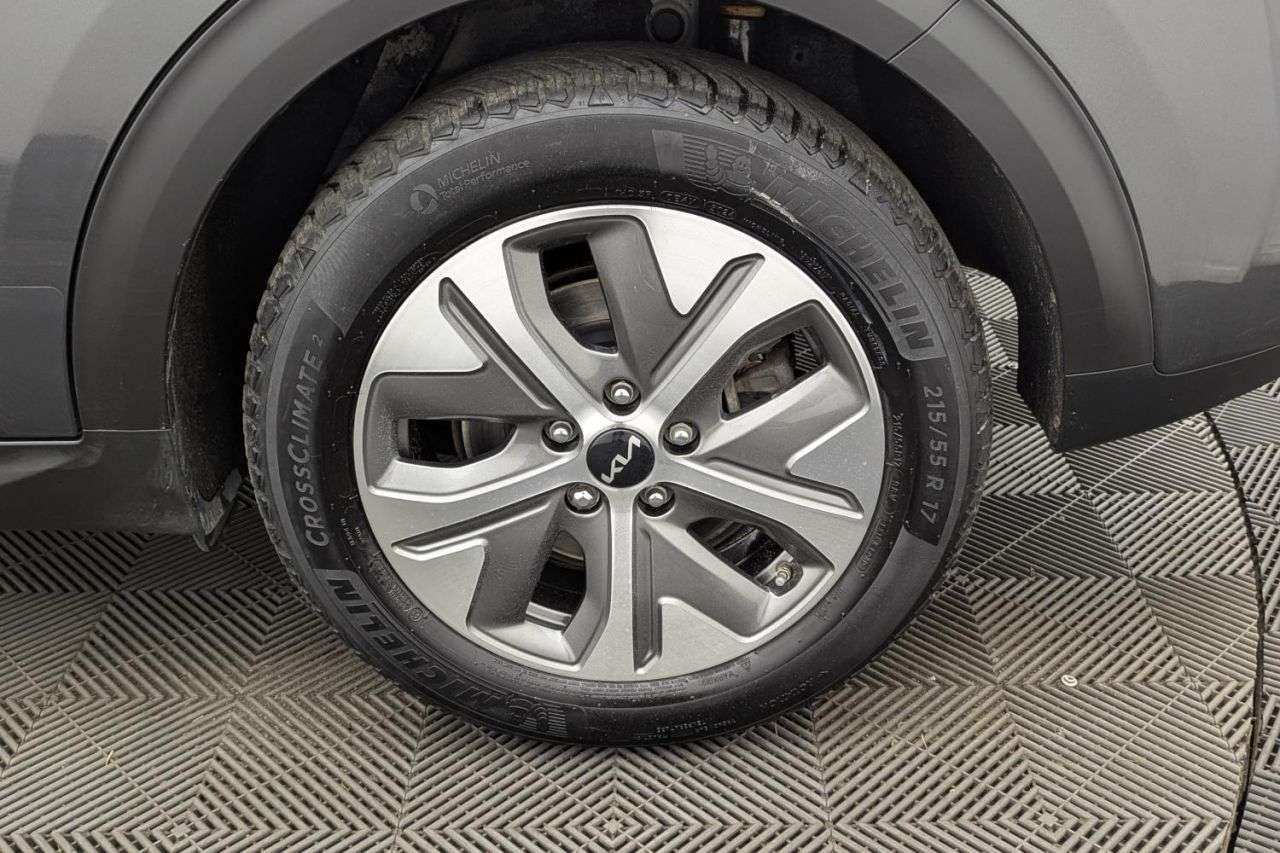 2022 KIA NIRO 2022 KIA NIRO