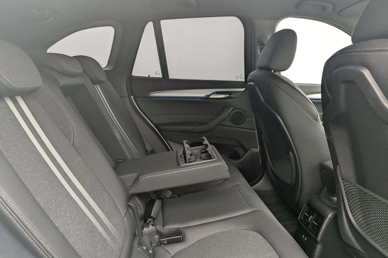 2022 BMW X1 2022 BMW X1