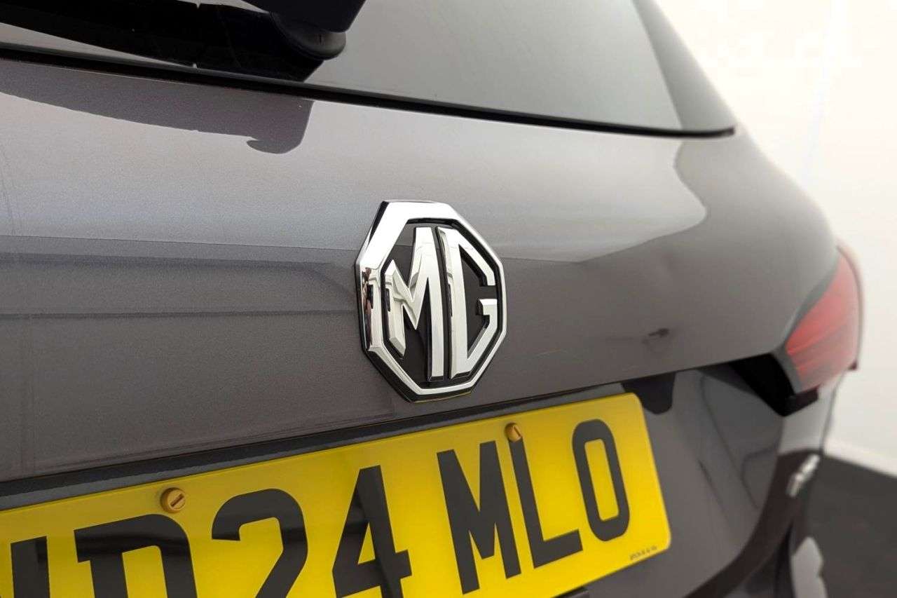 2024 MG MG HS 2024 MG MG HS