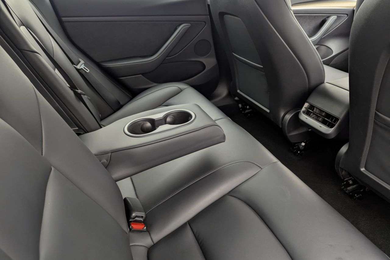 2021 TESLA MODEL 3 2021 TESLA MODEL 3