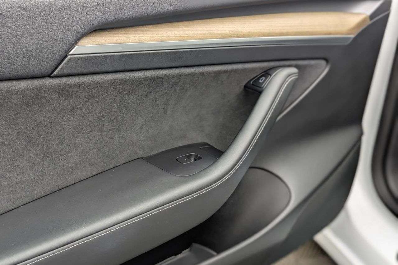 2021 TESLA MODEL 3 2021 TESLA MODEL 3