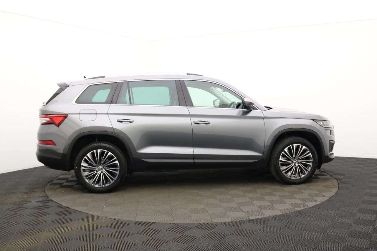 A 2023 SKODA KODIAQ 1.5 TSI ACT SE L Executive SUV 5dr Petrol DSG Euro 6 (s/s) (7 Seat) (150 ps A 2023 SKODA KODIAQ 1.5 TSI ACT SE L Executive SUV 5dr Petrol DSG Euro 6 (s/s) (7 Seat) (150 ps