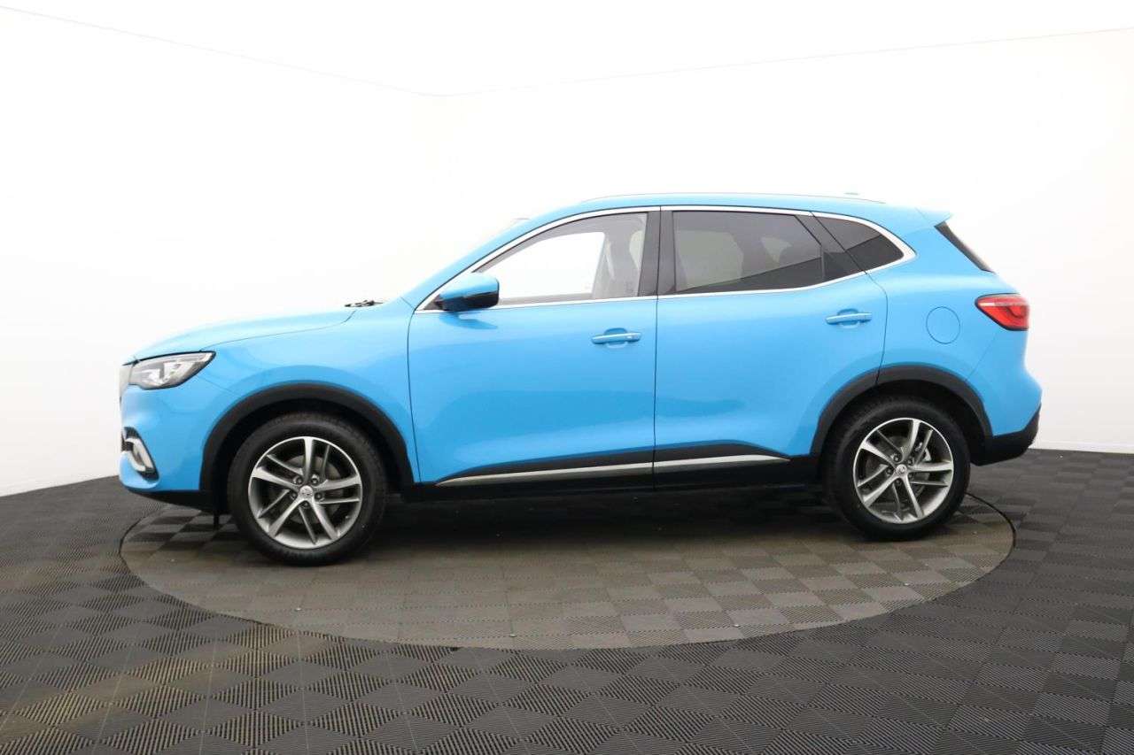 2023 MG MG HS 2023 MG MG HS