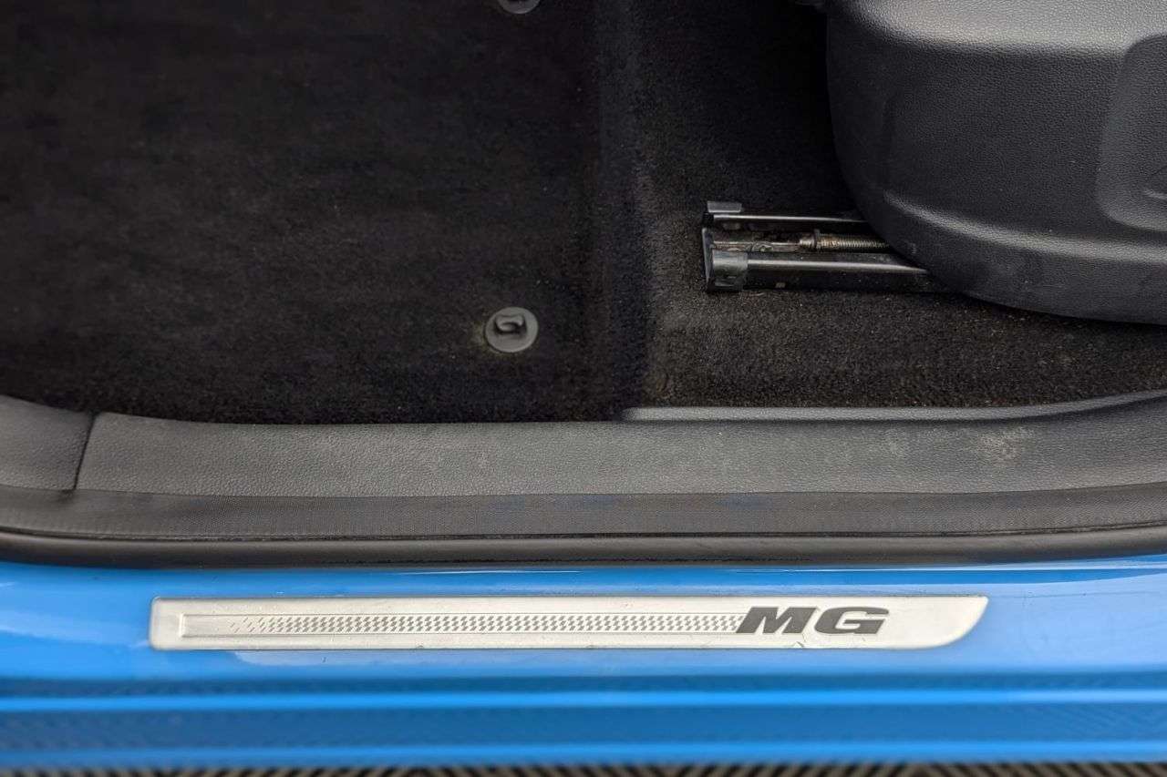 2023 MG MG HS 2023 MG MG HS