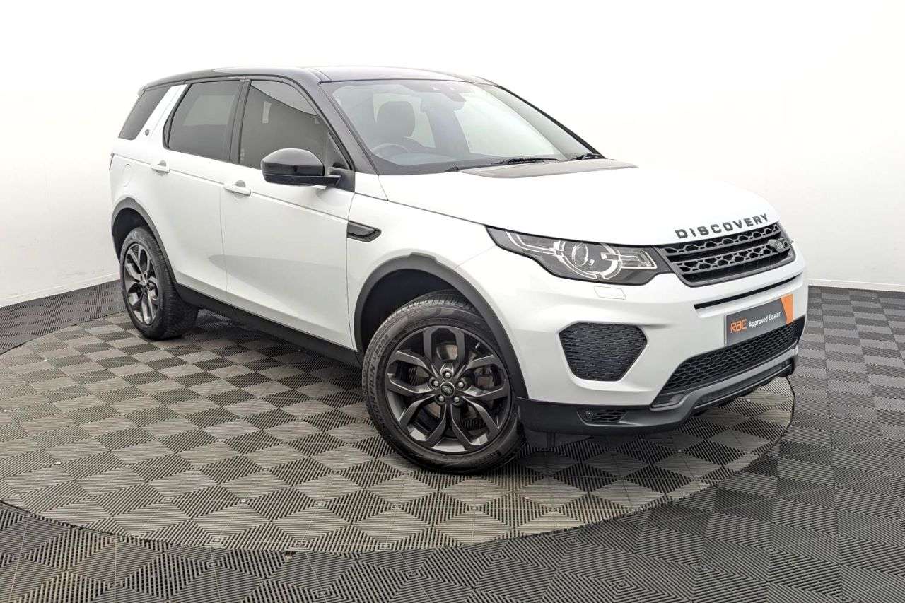 A 2018 LAND ROVER DISCOVERY SPORT 2.0 TD4 Landmark SUV 5dr Diesel Auto 4WD Euro 6 (s/s) (180 ps) Award Winnin A 2018 LAND ROVER DISCOVERY SPORT 2.0 TD4 Landmark SUV 5dr Diesel Auto 4WD Euro 6 (s/s) (180 ps) Award Winnin