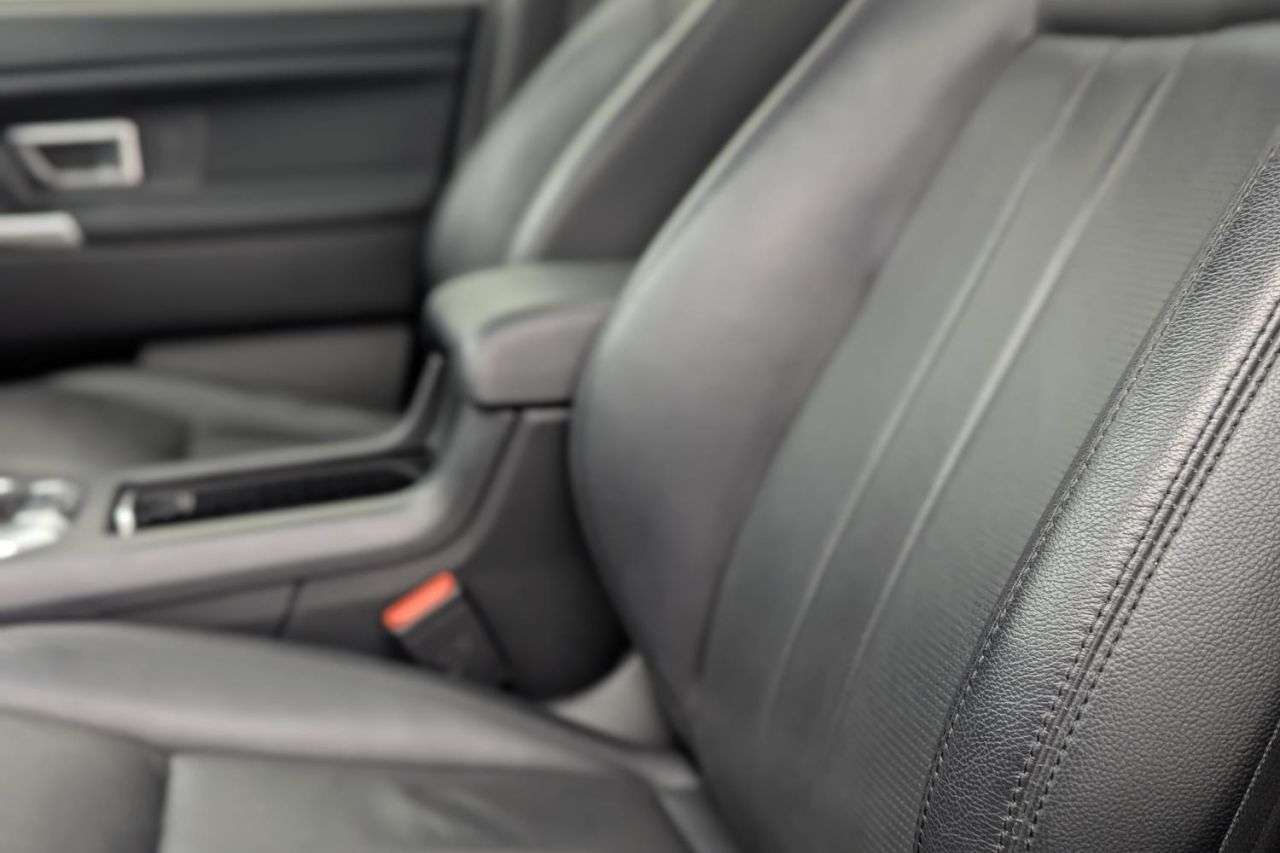 2018 LAND ROVER DISCOVERY SPORT 2018 LAND ROVER DISCOVERY SPORT