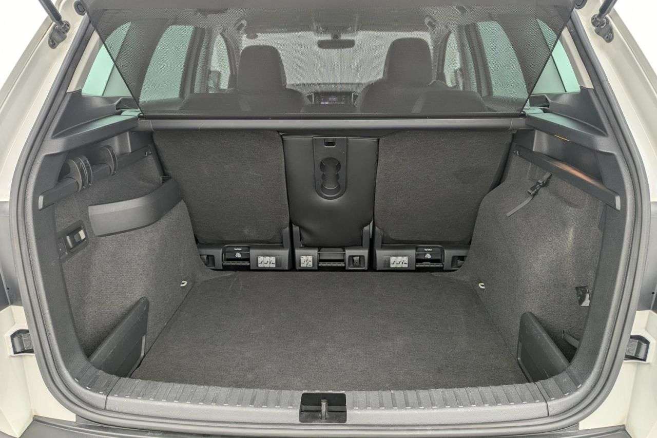 2018 SKODA KAROQ 2018 SKODA KAROQ
