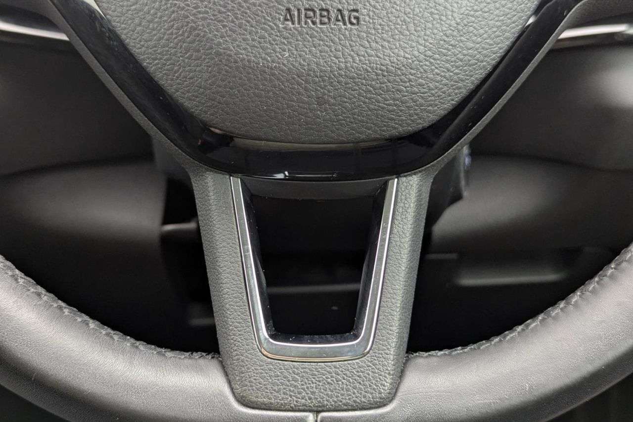 2018 SKODA KAROQ 2018 SKODA KAROQ