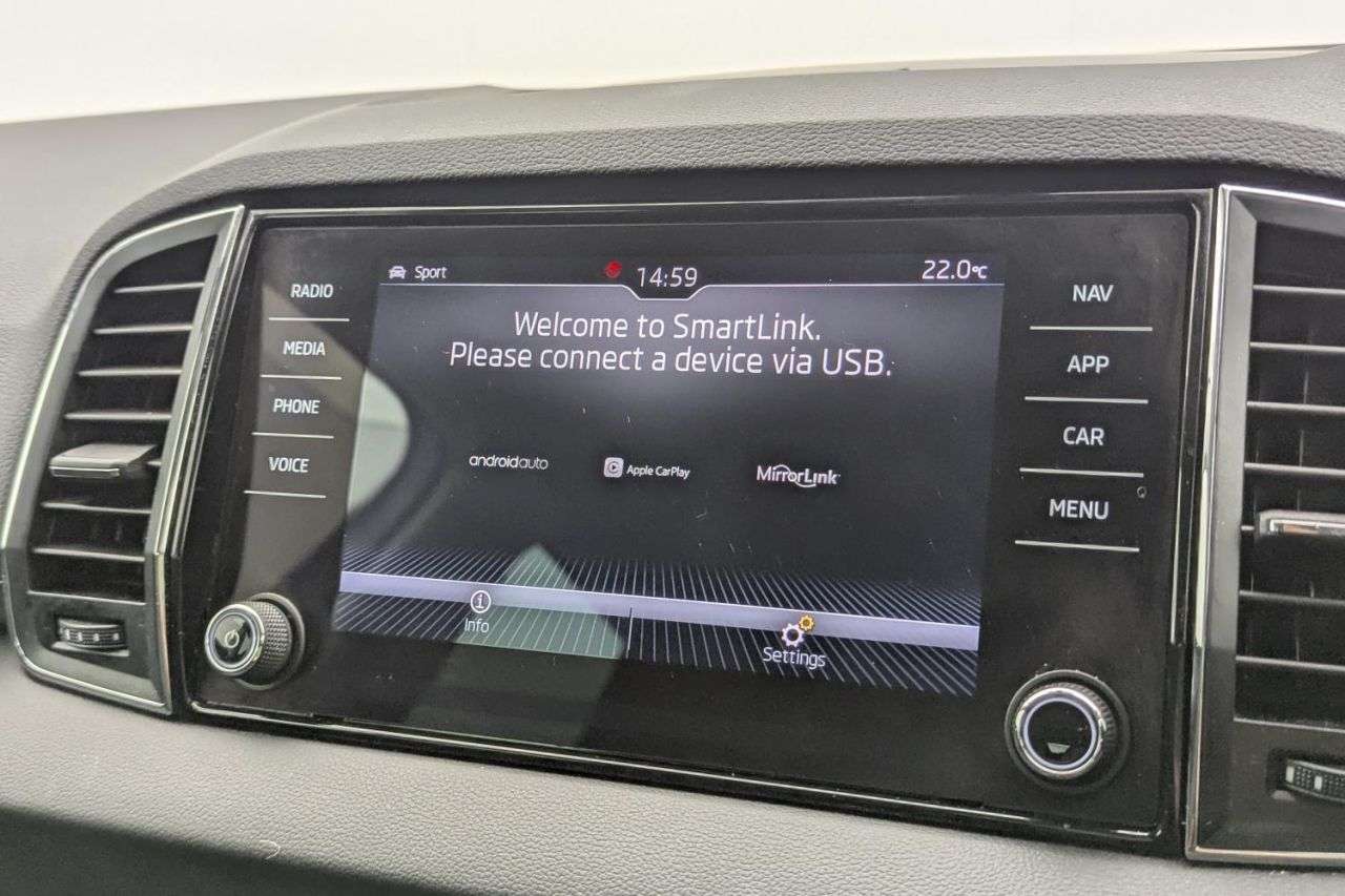 2018 SKODA KAROQ 2018 SKODA KAROQ