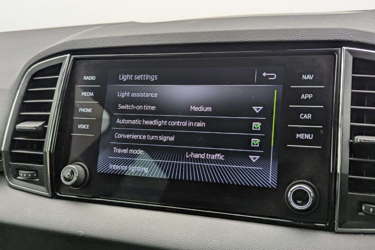 2018 SKODA KAROQ 2018 SKODA KAROQ