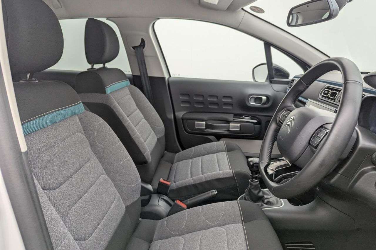 A 2023 CITROEN C3 1.2 PureTech Shine Plus Hatchback 5dr Petrol Manual Euro 6 (s/s) (110 ps) A A 2023 CITROEN C3 1.2 PureTech Shine Plus Hatchback 5dr Petrol Manual Euro 6 (s/s) (110 ps) A