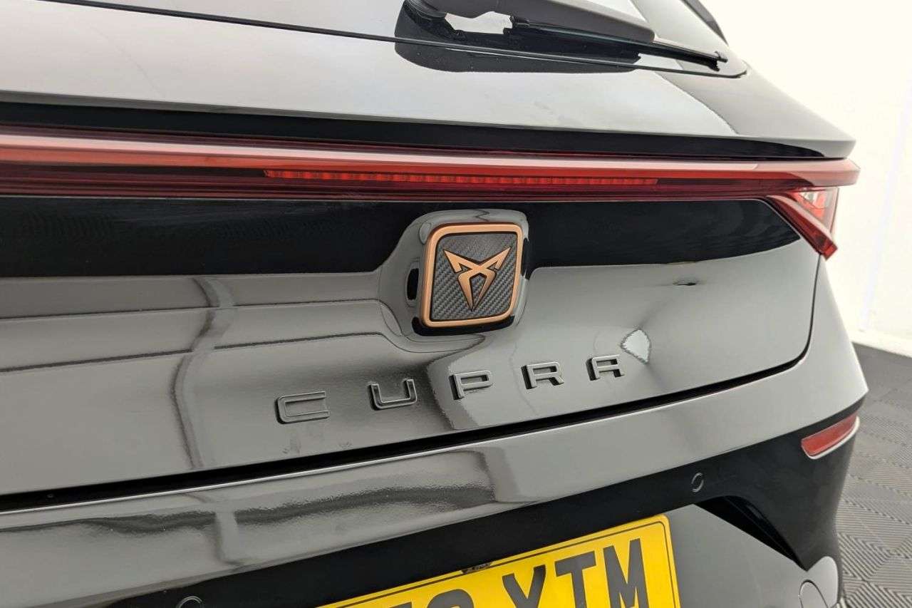 2023 CUPRA LEON 2023 CUPRA LEON