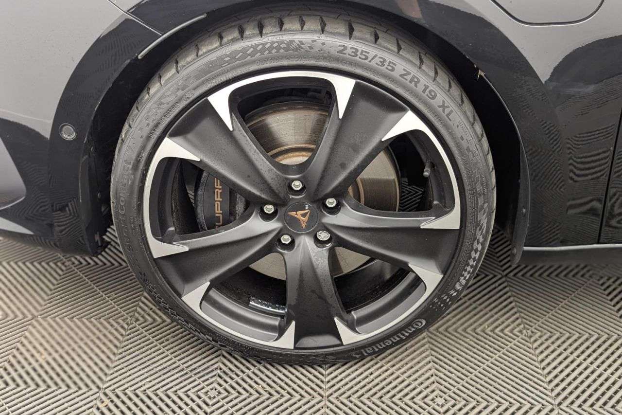 2023 CUPRA LEON 2023 CUPRA LEON