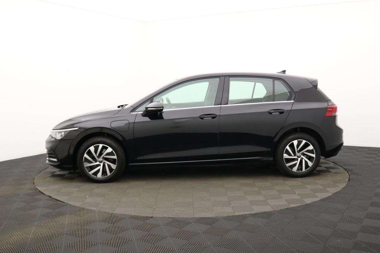 2021 VOLKSWAGEN GOLF 2021 VOLKSWAGEN GOLF