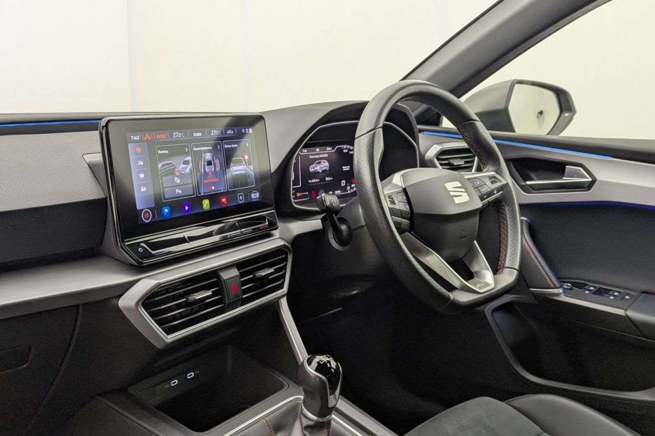2023 SEAT LEON 2023 SEAT LEON