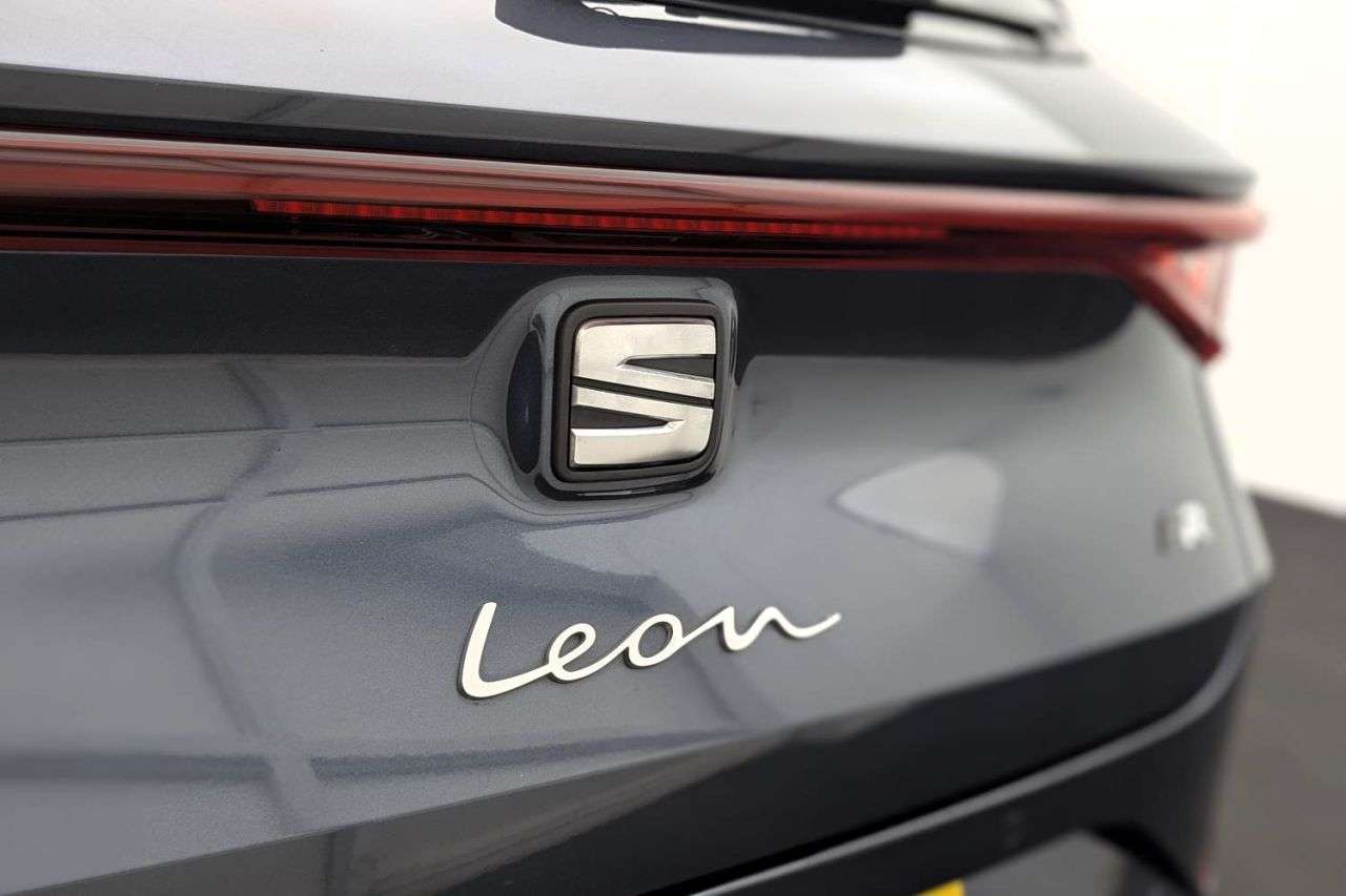 2023 SEAT LEON 2023 SEAT LEON