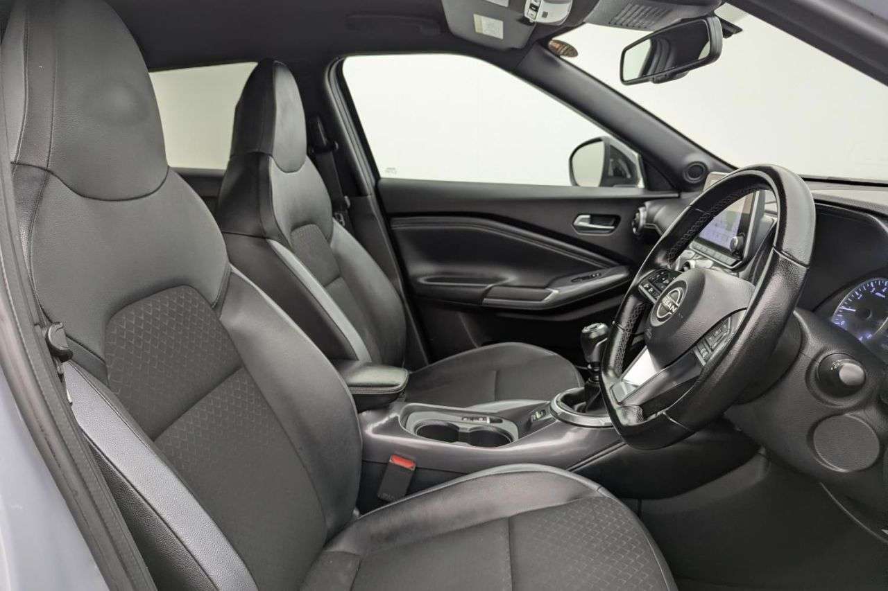 A 2023 NISSAN JUKE 1.0 DIG-T N-Connecta SUV 5dr Petrol Manual Euro 6 (s/s) (114 ps) Award Winn A 2023 NISSAN JUKE 1.0 DIG-T N-Connecta SUV 5dr Petrol Manual Euro 6 (s/s) (114 ps) Award Winn