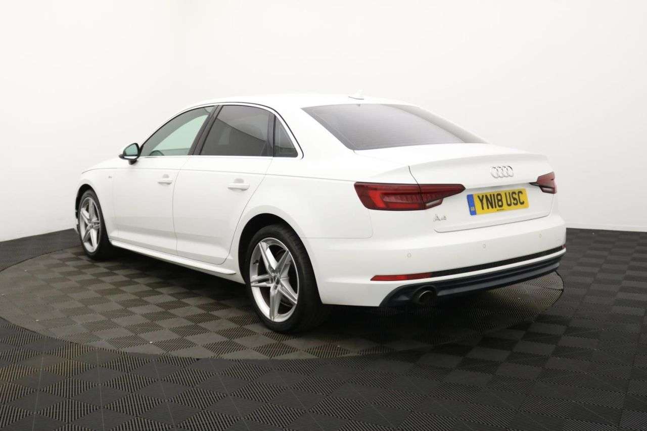 2018 AUDI A4 2018 AUDI A4
