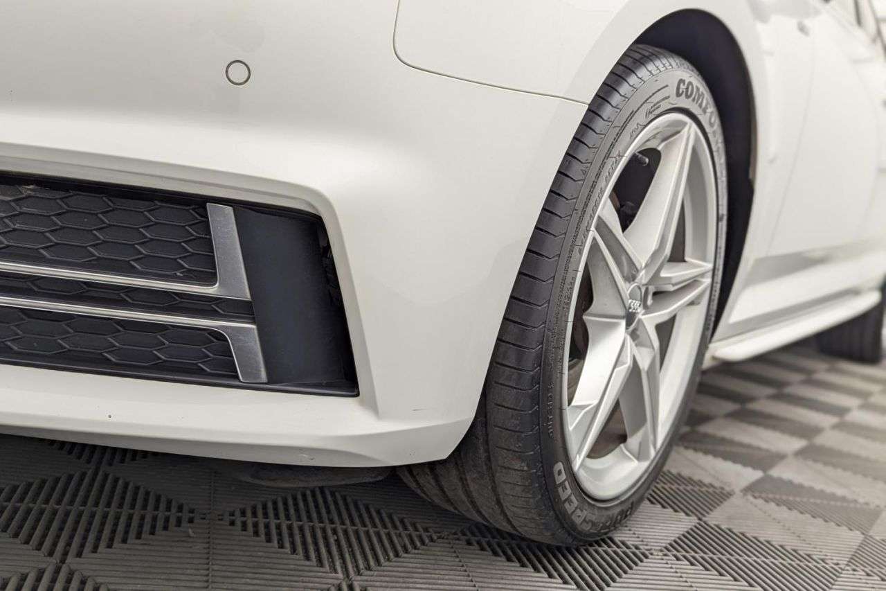 2018 AUDI A4 2018 AUDI A4