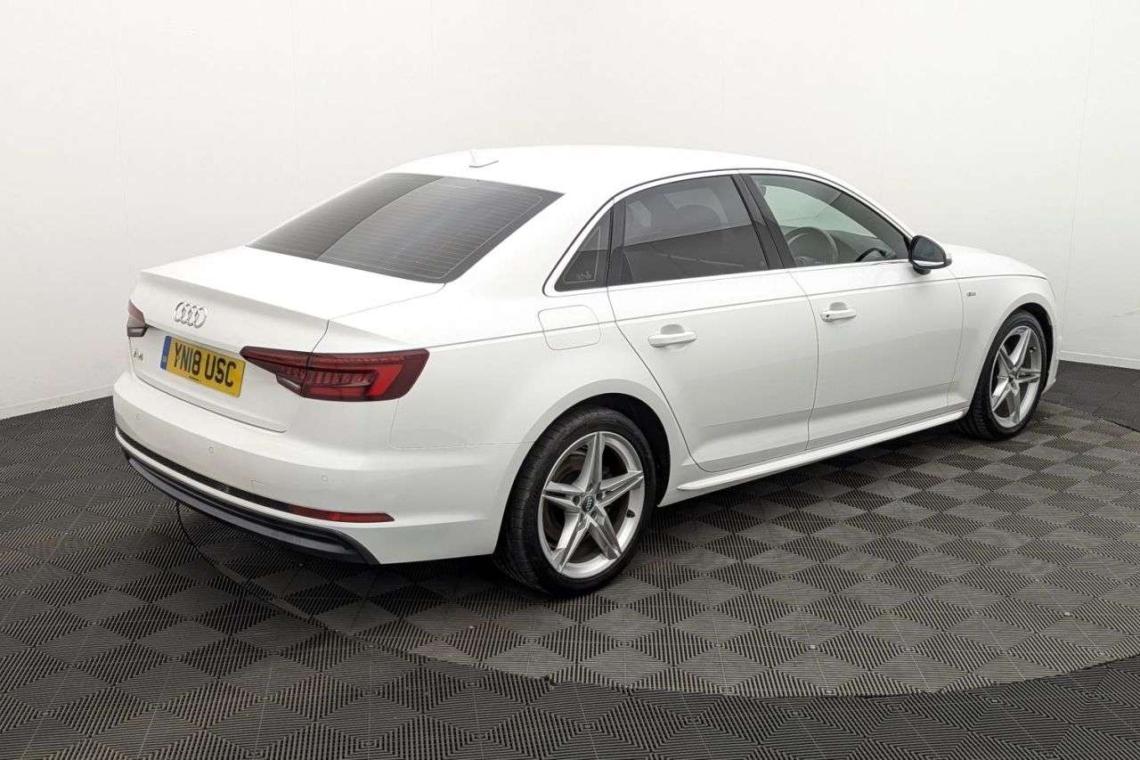 2018 AUDI A4 2018 AUDI A4