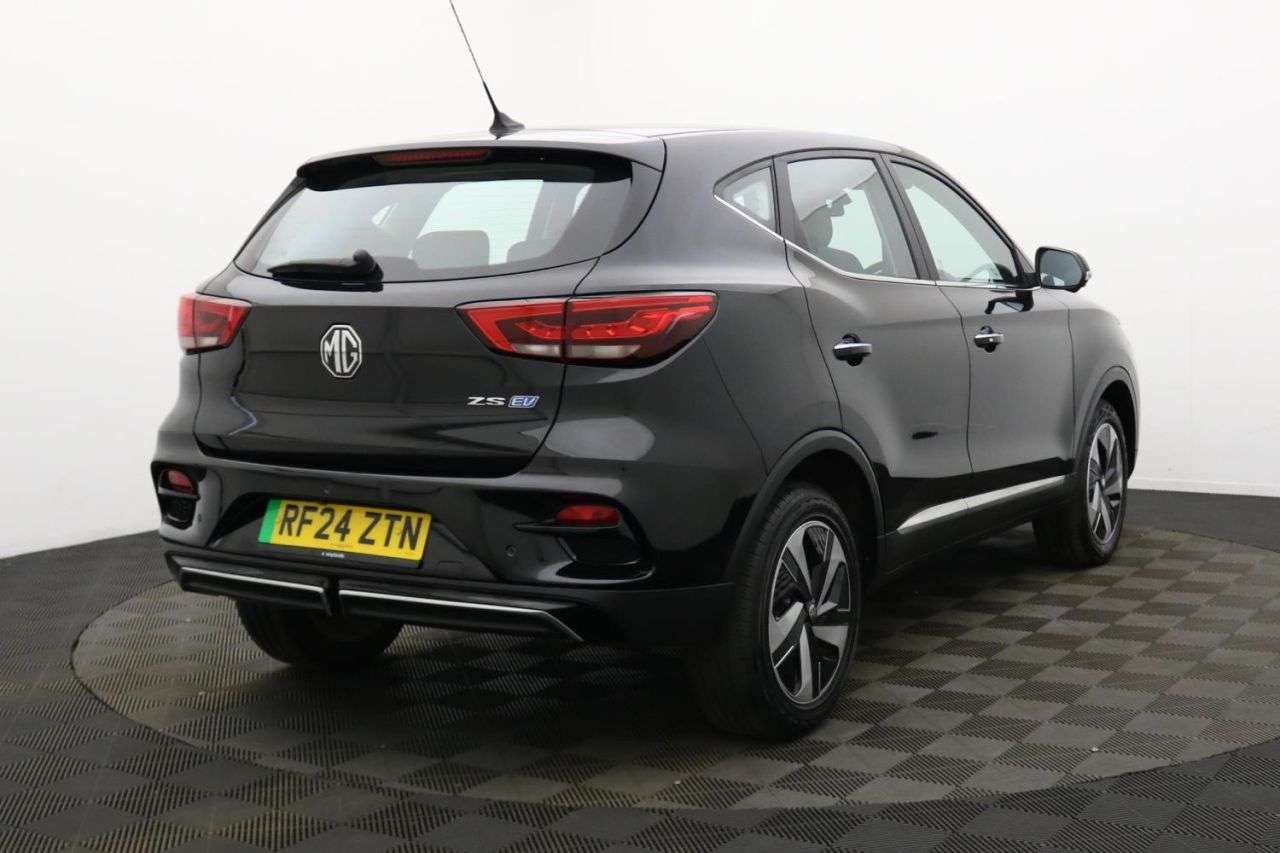 2024 MG MG ZS 2024 MG MG ZS