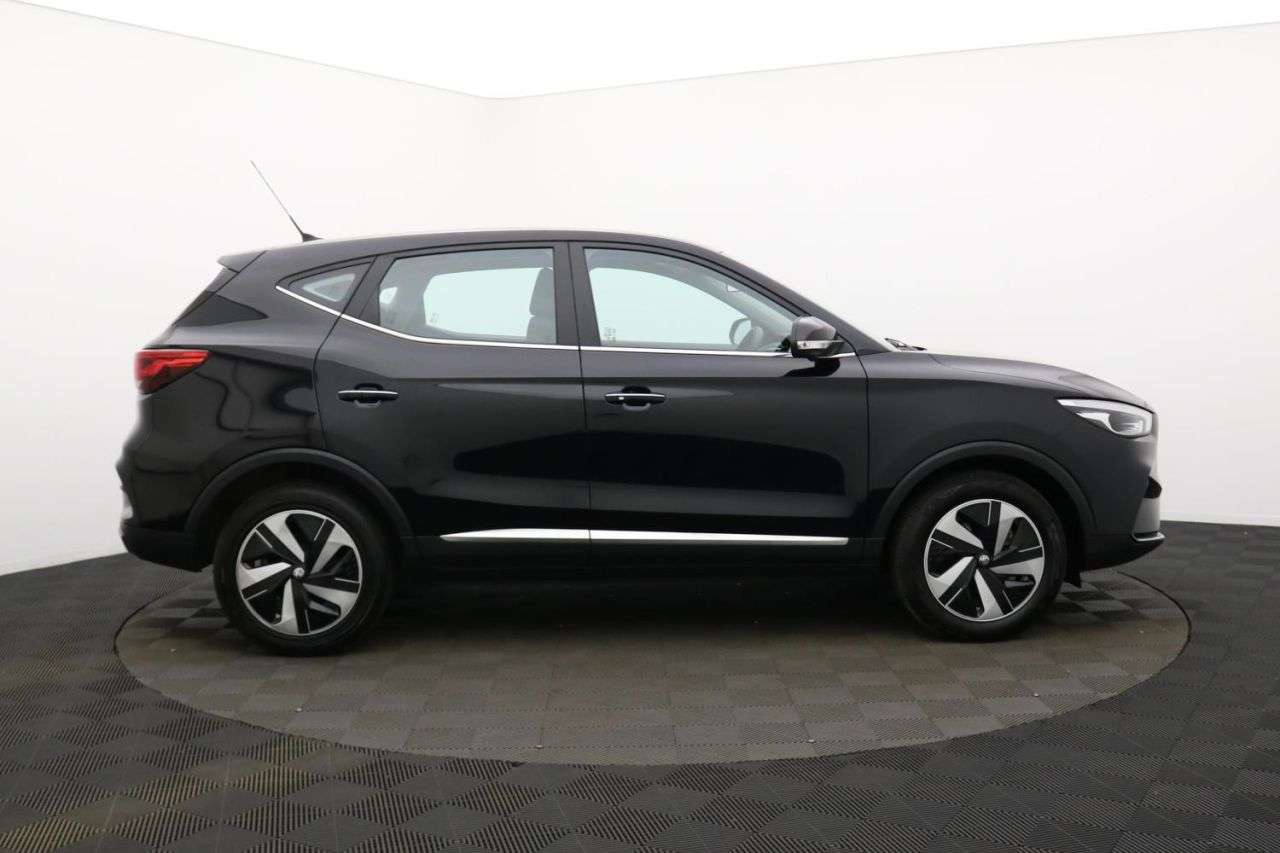A 2024 MG MG ZS 51.1kWh SE SUV 5dr Electric Auto (176 ps) Award Winning 5 Star Dealership A 2024 MG MG ZS 51.1kWh SE SUV 5dr Electric Auto (176 ps) Award Winning 5 Star Dealership