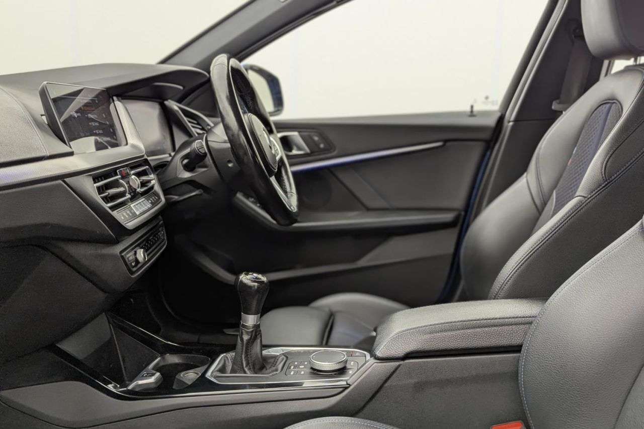 2023 BMW 1 SERIES 2023 BMW 1 SERIES