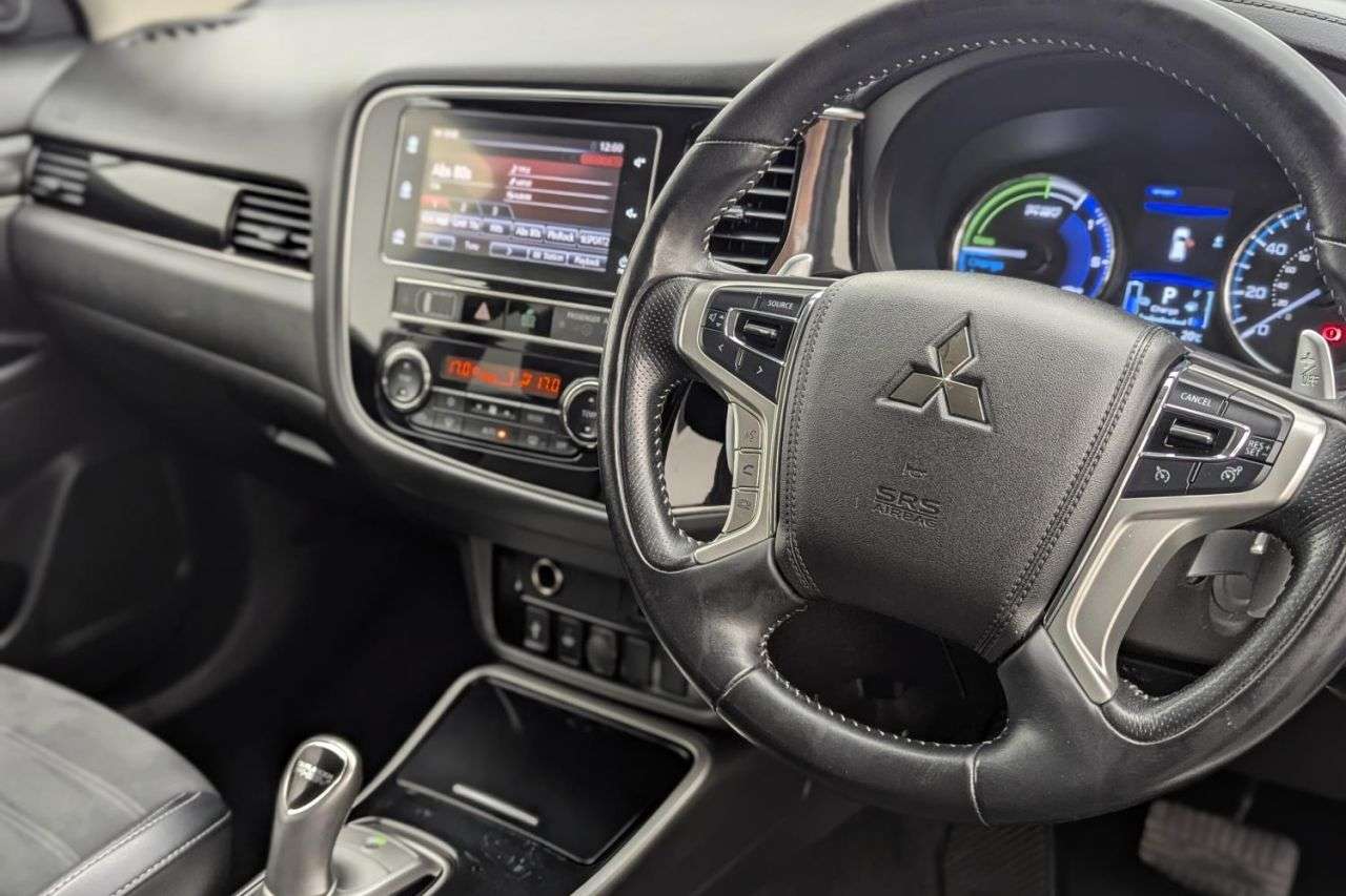 2019 MITSUBISHI OUTLANDER 2019 MITSUBISHI OUTLANDER