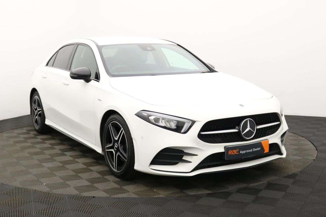 2021 MERCEDES-BENZ A CLASS 2021 MERCEDES-BENZ A CLASS