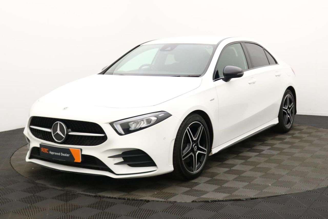 2021 MERCEDES-BENZ A CLASS 2021 MERCEDES-BENZ A CLASS