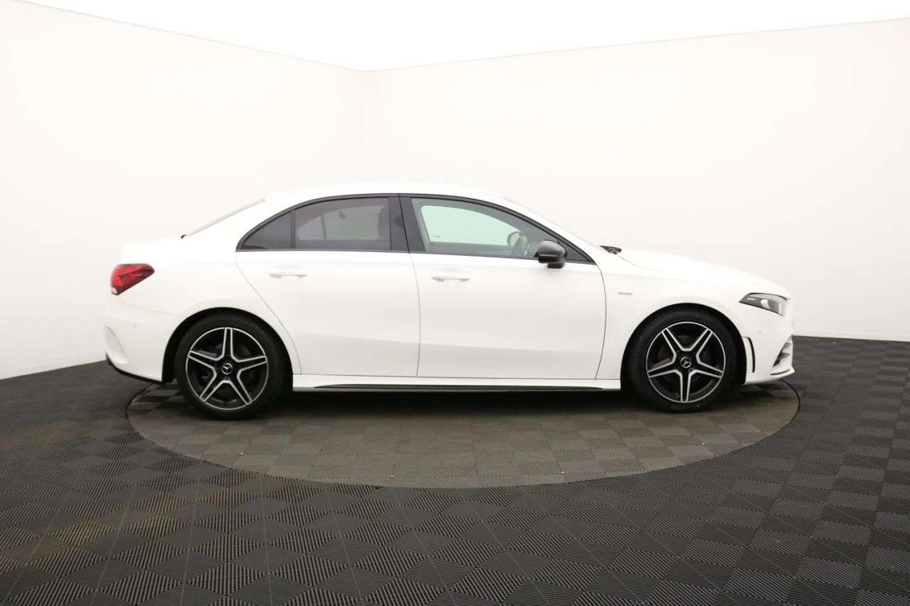 A 2021 MERCEDES-BENZ A CLASS 1.3 A200 AMG Line Edition (Executive) Saloon 4dr Petrol 7G-DCT Euro 6 (s/s) A 2021 MERCEDES-BENZ A CLASS 1.3 A200 AMG Line Edition (Executive) Saloon 4dr Petrol 7G-DCT Euro 6 (s/s)