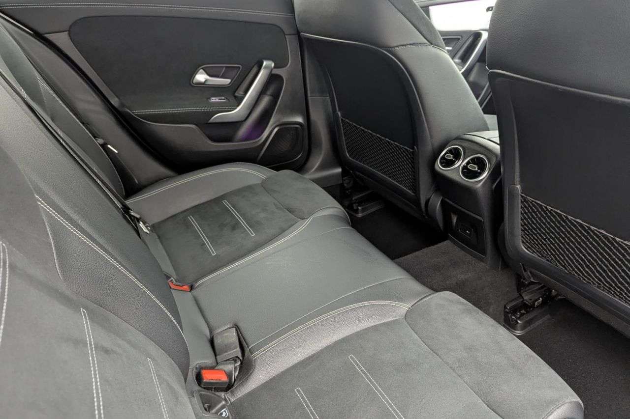 2021 MERCEDES-BENZ A CLASS 2021 MERCEDES-BENZ A CLASS