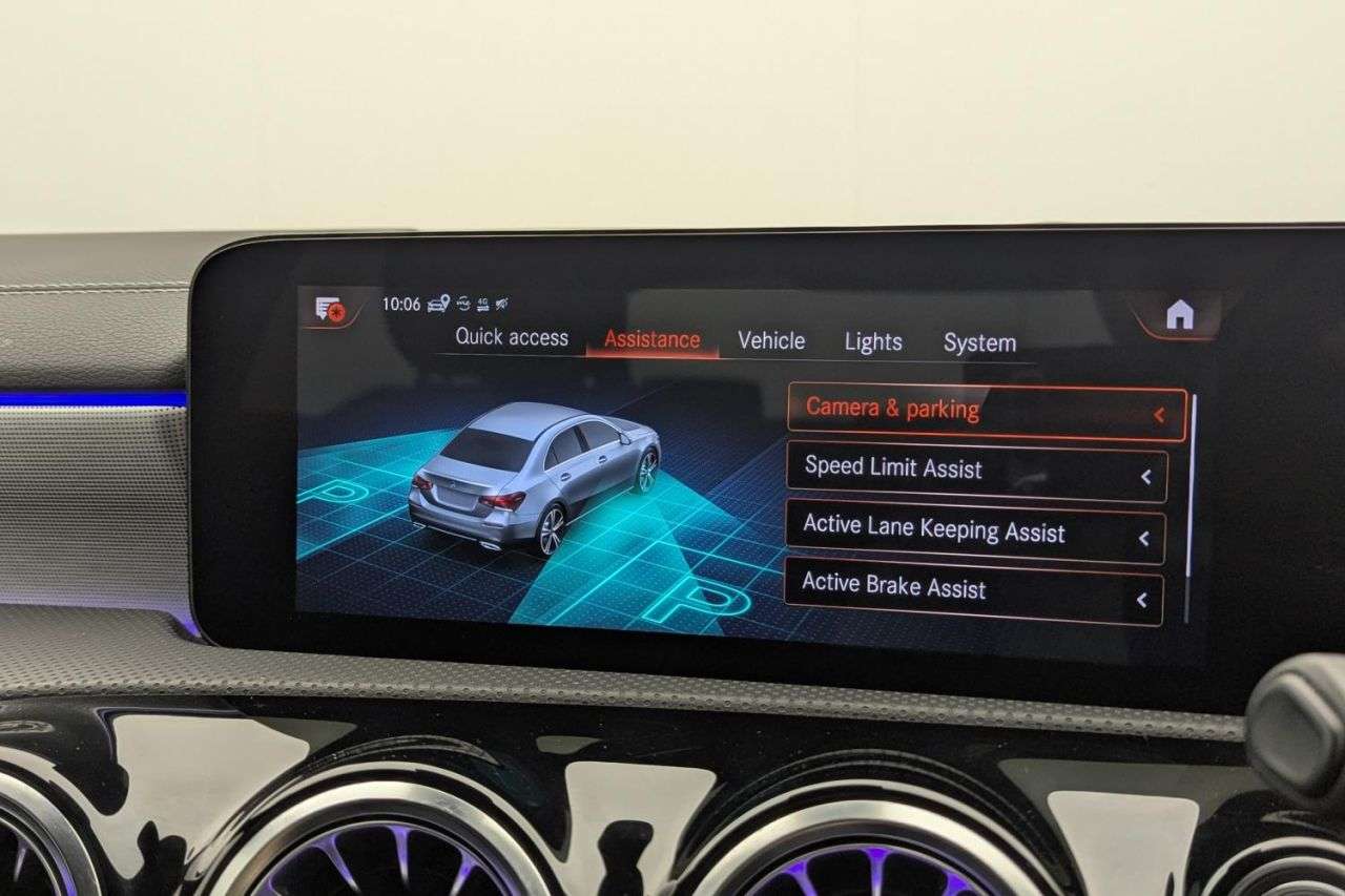 2021 MERCEDES-BENZ A CLASS 2021 MERCEDES-BENZ A CLASS