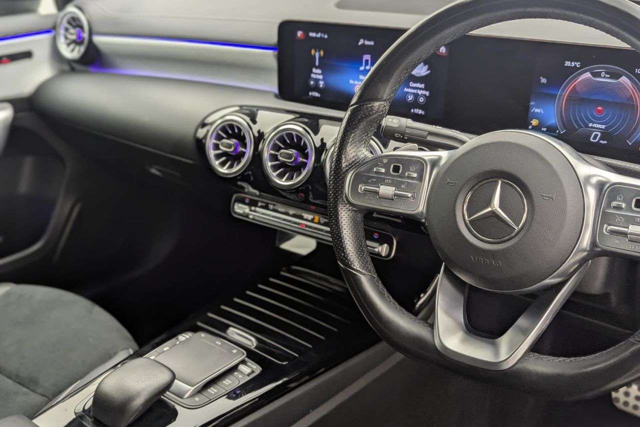 2021 MERCEDES-BENZ A CLASS 2021 MERCEDES-BENZ A CLASS