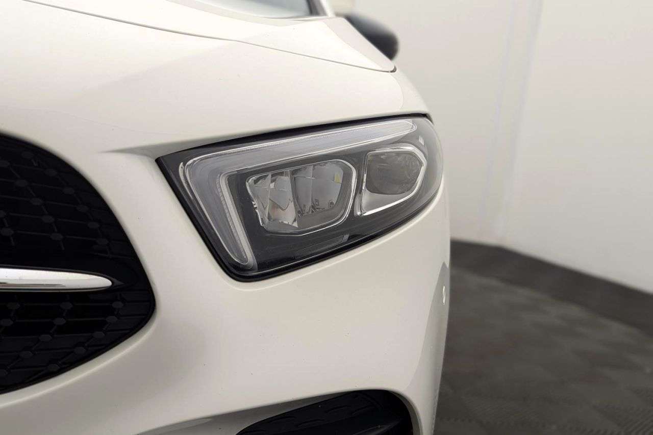 2021 MERCEDES-BENZ A CLASS 2021 MERCEDES-BENZ A CLASS