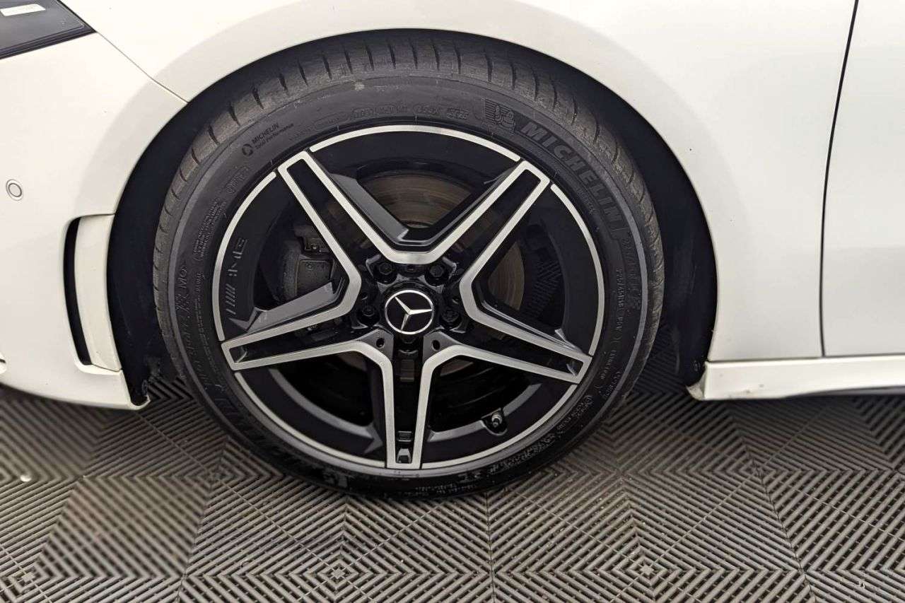 2021 MERCEDES-BENZ A CLASS 2021 MERCEDES-BENZ A CLASS