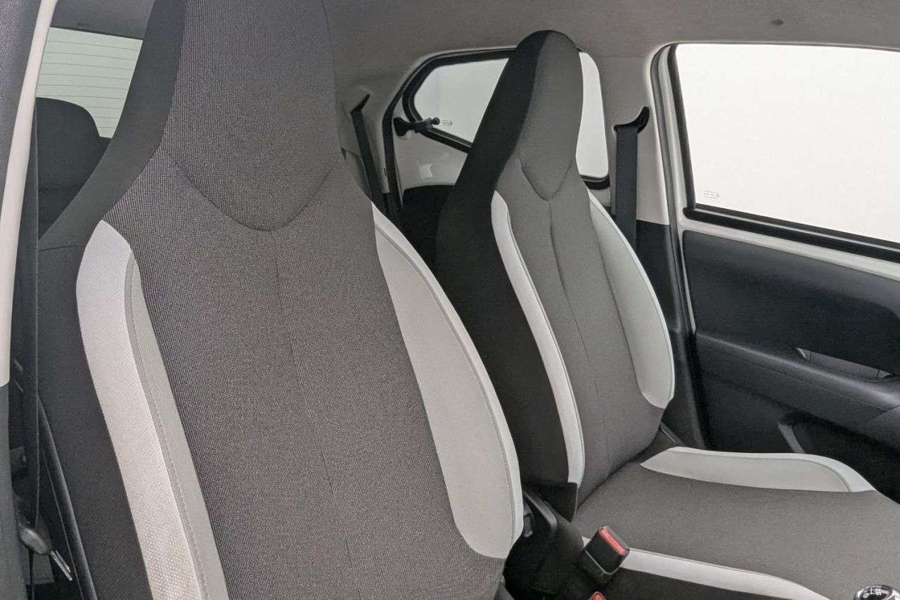2018 TOYOTA AYGO 2018 TOYOTA AYGO