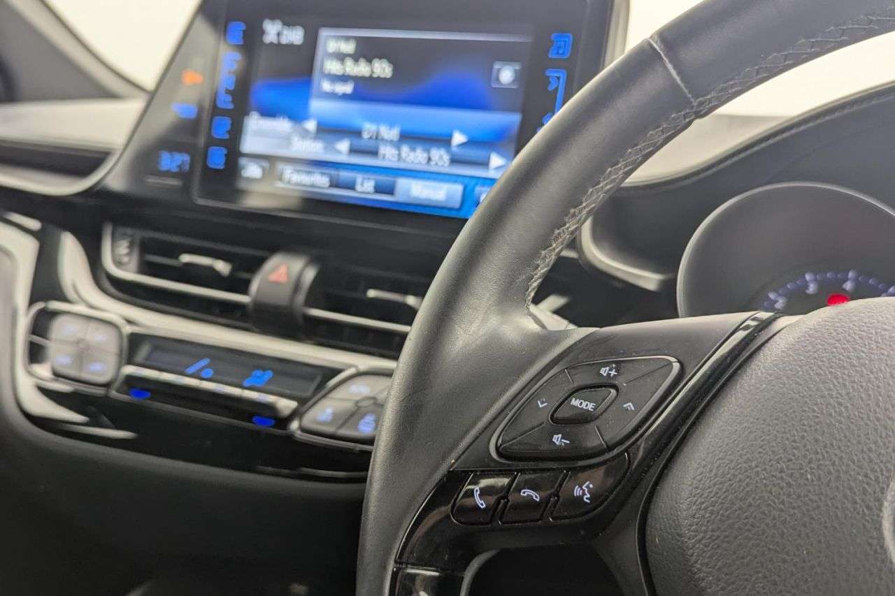 2019 TOYOTA C-HR 2019 TOYOTA C-HR