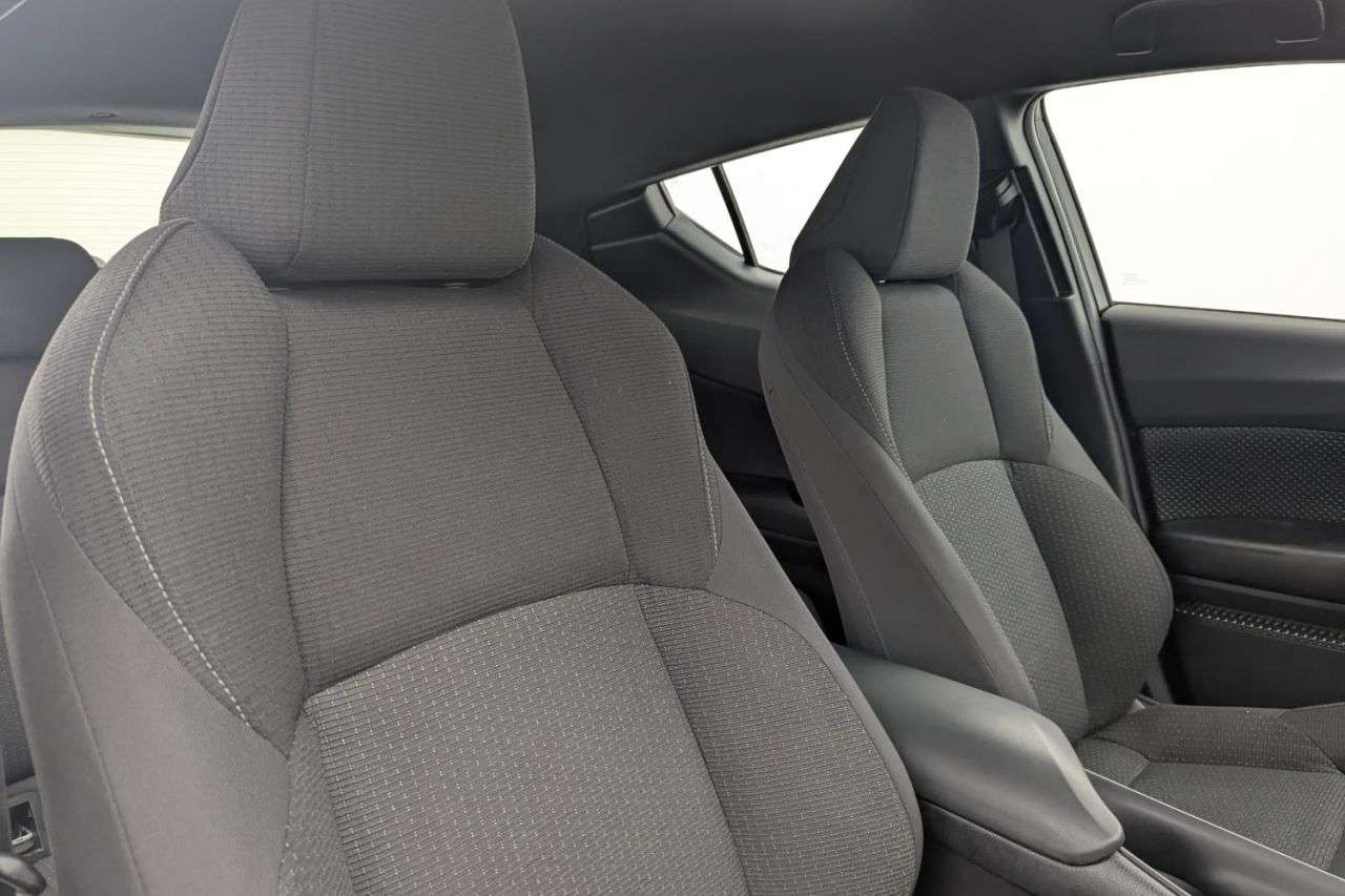 2019 TOYOTA C-HR 2019 TOYOTA C-HR