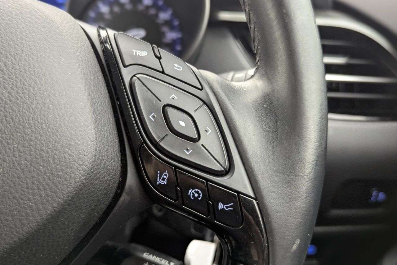 2019 TOYOTA C-HR 2019 TOYOTA C-HR