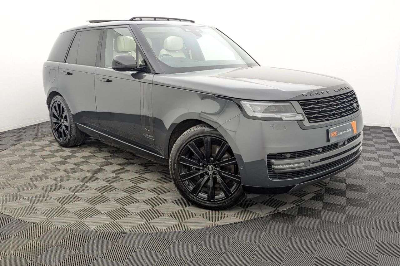A 2023 LAND ROVER RANGE ROVER 3.0 P460e 38.2kWh Autobiography SUV 5dr Petrol Plug-in Hybrid Auto 4WD Euro A 2023 LAND ROVER RANGE ROVER 3.0 P460e 38.2kWh Autobiography SUV 5dr Petrol Plug-in Hybrid Auto 4WD Euro