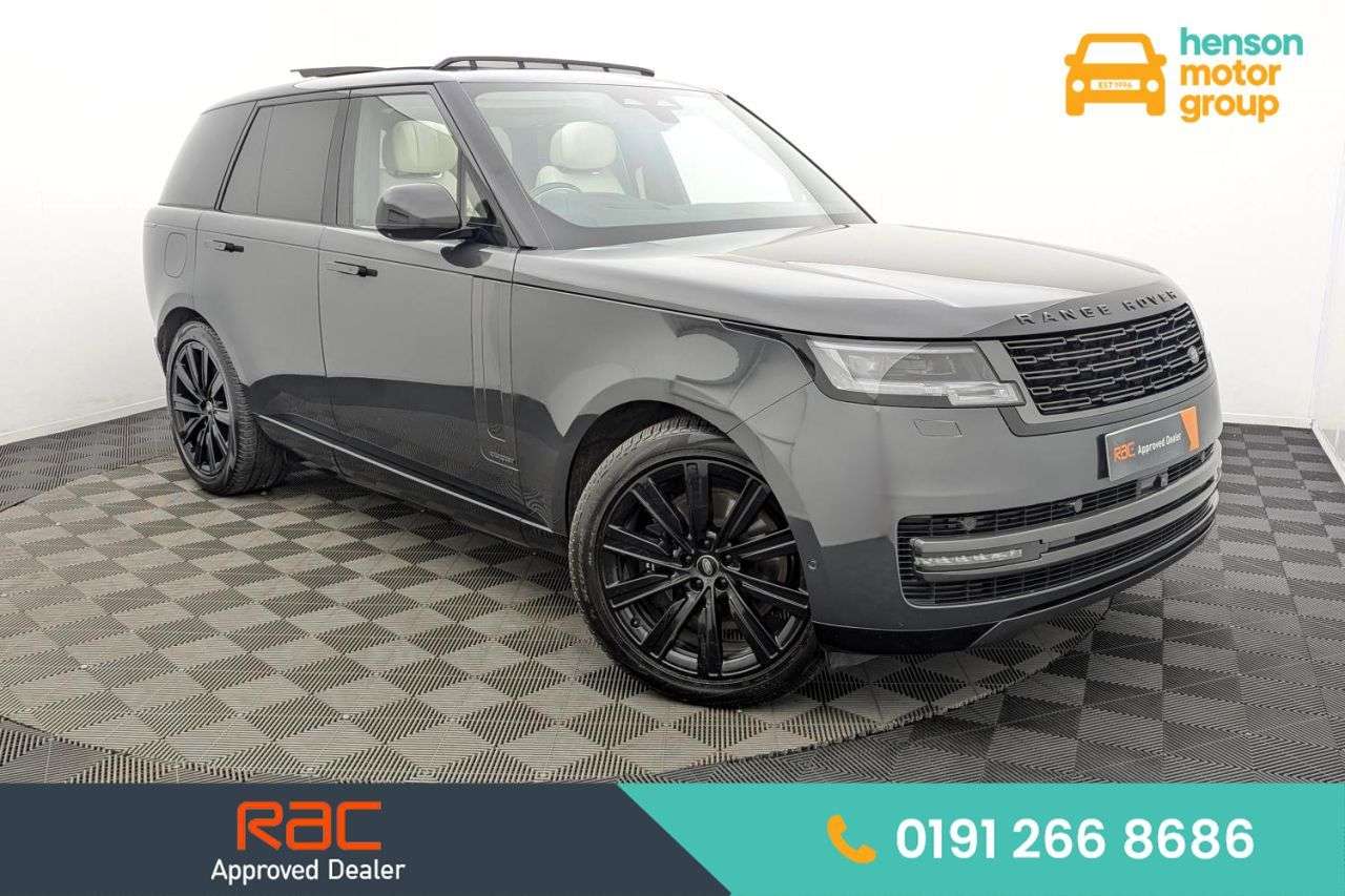 A 2023 LAND ROVER RANGE ROVER 3.0 P460e 38.2kWh Autobiography SUV 5dr Petrol Plug-in Hybrid Auto 4WD Euro A 2023 LAND ROVER RANGE ROVER 3.0 P460e 38.2kWh Autobiography SUV 5dr Petrol Plug-in Hybrid Auto 4WD Euro